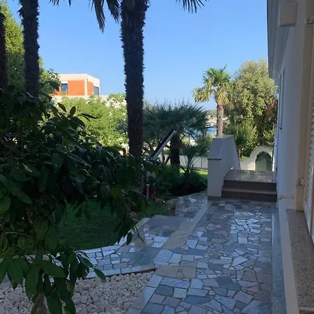 Apartment Auer Pjescana Uvala